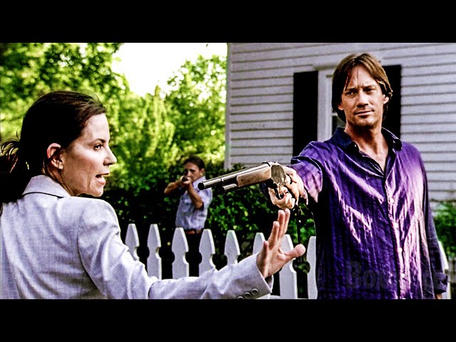Texan stands his ground against cop | Walking Tall: Lone Justice | CLIP