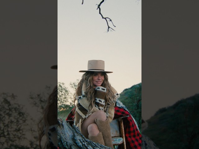 This song is my daydream of the western lifestyle, a life so far away and different to mine.