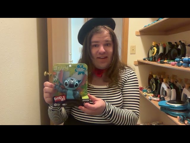Unboxing A FRENCH Bop It! Stitch!