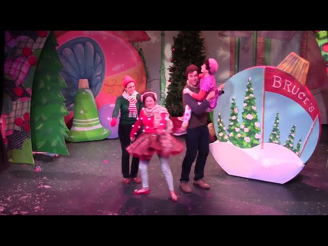 Fancy Nancy Splendiferous Christmas