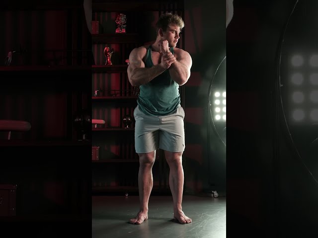 Biggest Bodybuilding Athlete you will See!