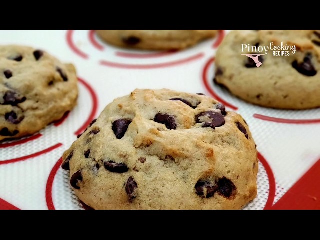 Banana Chocolate Chip Cookies | Soft, Thick & Chewy