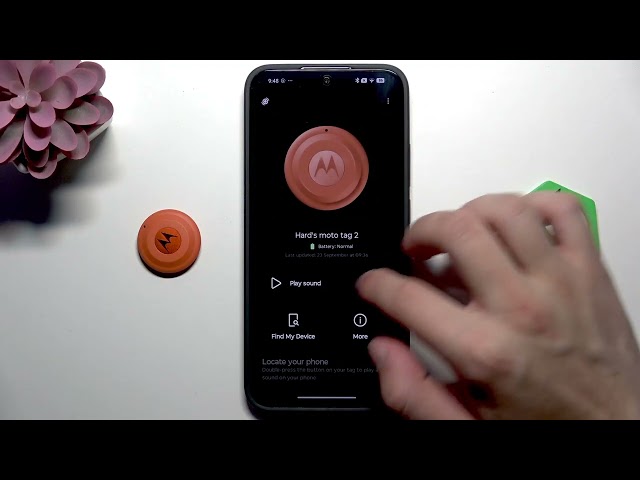 MOTOROLA Moto Tag 2 – How to Unpair