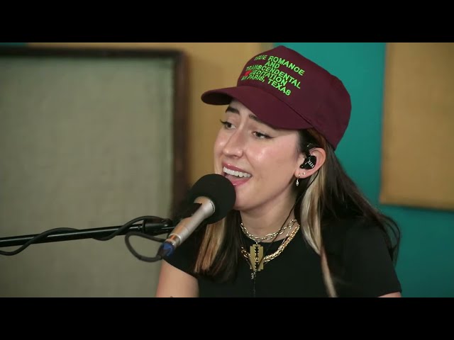 Elohim live at Paste Studio on the Road: Chicago