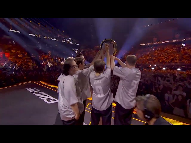 Team Spirit Wins EWC 2026 in CS2 and Almost BREAKS the Trophy! 😂🏆