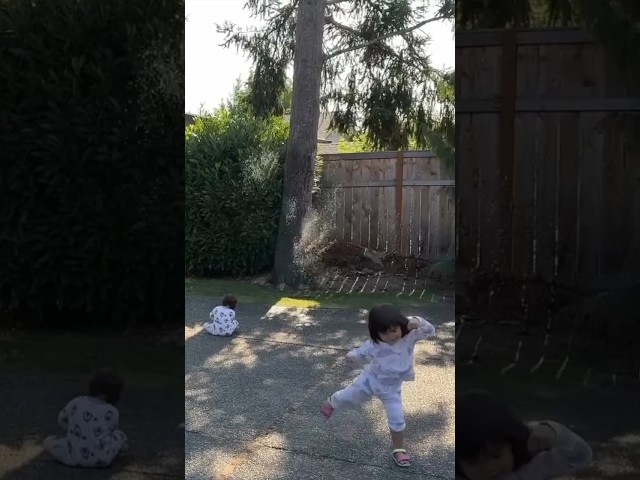 This girl will dance to anything 🤣🤪