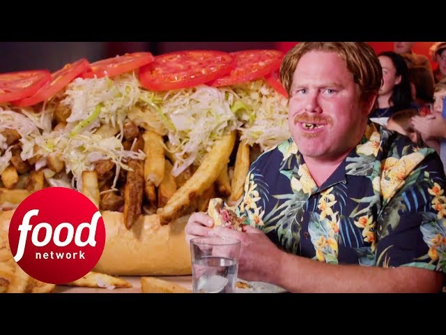 Casey Gobbles Down Deadly 5lb Sandwich In 30 Mins! | Man v Food