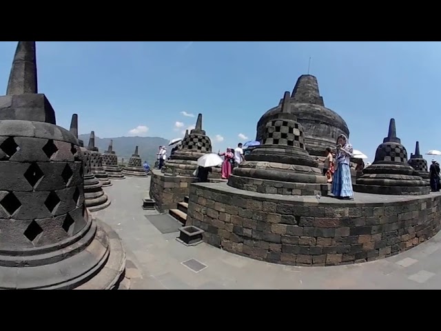 Borobudur - Ilha de Java - Indonésia em Realidade Virtual 360º