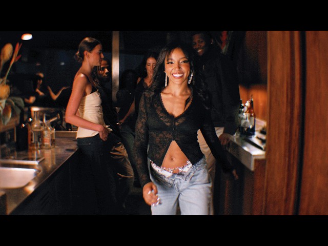 Tinashe x Express - Too Easy to Look This Good ft. Tee Higgins (Official Fashion Music Video)