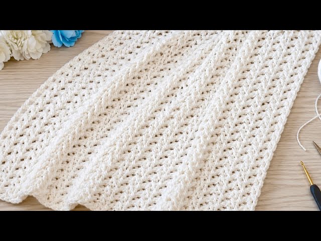 So Easy, So Beautiful!🌸 Must Try Crochet Stitch for Beginners! Crochet baby blanket, Shawl
