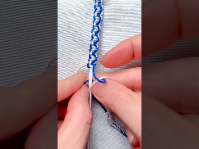 How to make a simple bracelet macrame #DIY#handmade#artcraft #knot #friendshipbracelet #knitting
