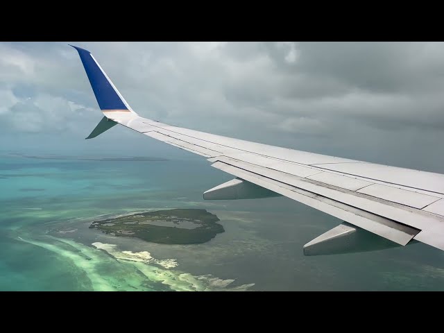 [HD] | STUNNING FLORIDA KEYS APPROACH & LOW LANDING | United 737-700 Landing in Key West (EYW).