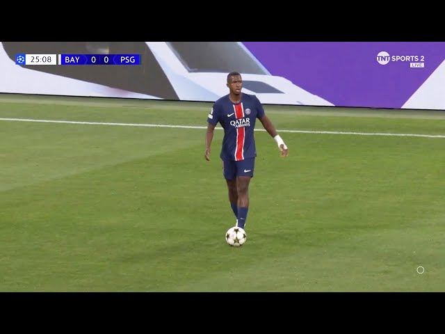 Willian Pacho vs Bayern Munich Away (26/11/2024)