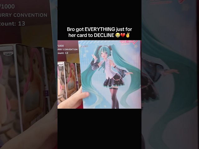 Bro is broke😭(Twitch-Novapovie) #fyp #kpop #asian #trending #shorts #funny #hatsunemiku #vocaloid