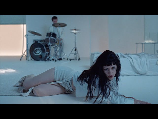 The Marías - Back To Me