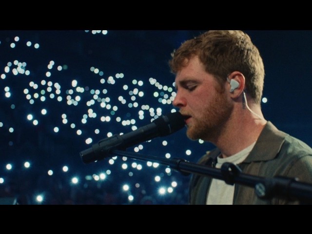 Alex Warren - FINE PLACE TO DIE (LIVE FROM THE O2 LONDON)