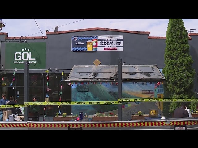 Bar fire closes string of businesses