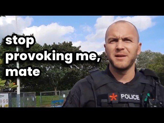 This Auditor FLAWLESSLY Shuts Down Hostile UK Cops!