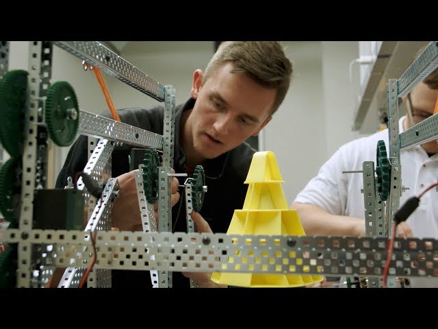 Engineering vs Engineering Technology | Degree Differences Explained