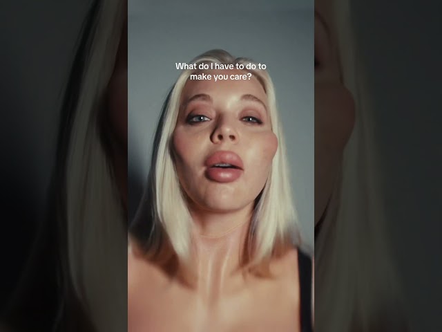Can’t you see it’s now or never #beckyhill #whatdoihavetodo