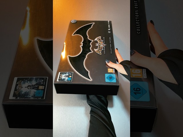 This Released 16 Years Ago... 🦇 BATMAN Arkham Asylum Unboxing #batman