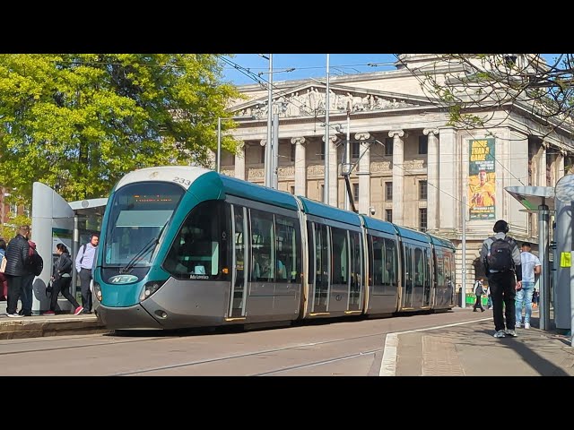 Nottingham Express Transit - Trams in the City Centre