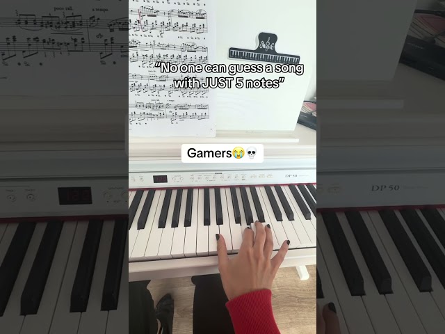 who knows this song on the piano?  #piano