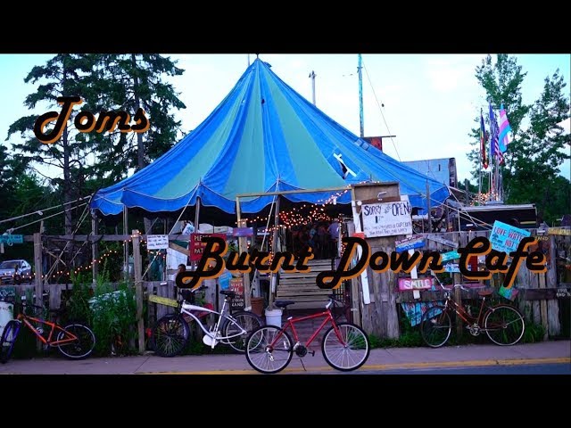 Toms Burned Down Cafe