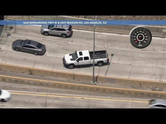LIVE: Pursuit of possible carjacking suspect in L.A. County