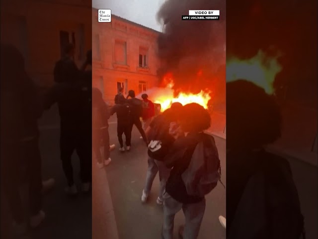 Footage shows students protest in Bordeaux, France