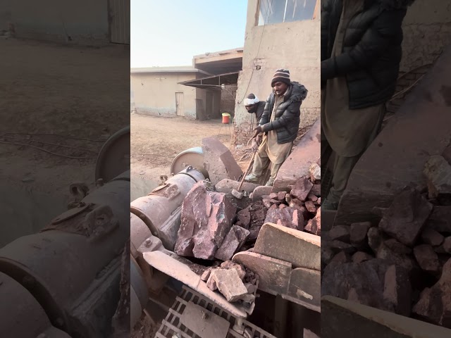 #rockcrusher#200ksubscriber #stonecrusherplant #rockcrushing #stonecrusherline#shorts