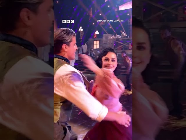 Cor Blimey, Amber and Nikita! That spin is incredible! 😱