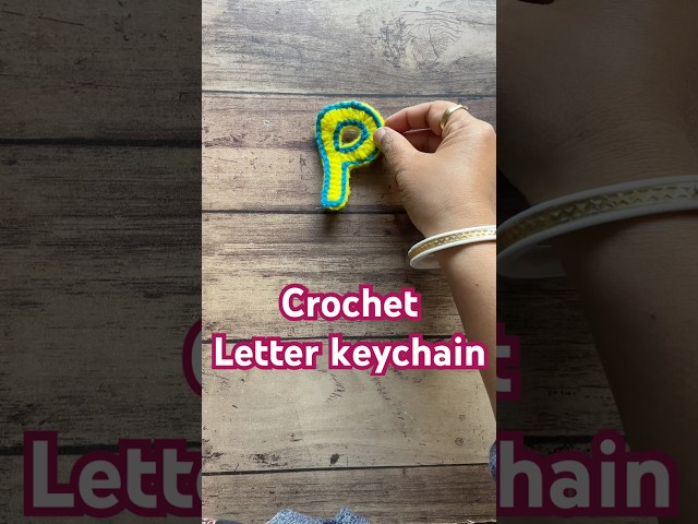 Crochet letter keychain. #tukitakicrochet #crochet #crochetforbeginners #crocheting #diy #crochet