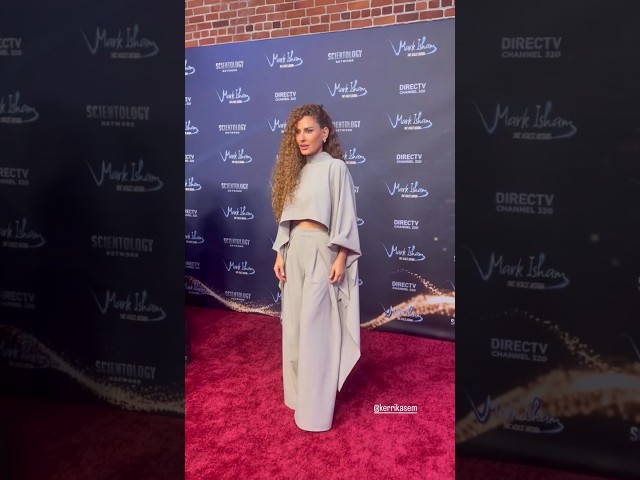 Kerri Kasem red carpet