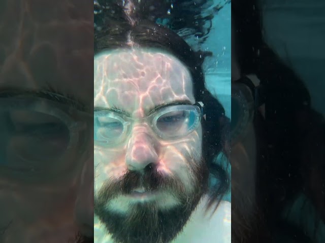 Finding 3D textures at the bottom of the pool!