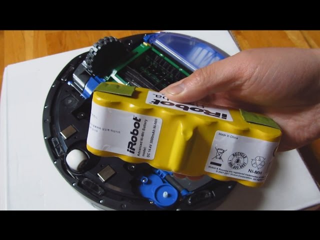 iRobot Roomba - How to Remove the Battery