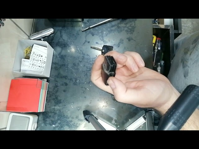 How to Change Skoda Citigo Flip Key Fob Battery (2011 - 2016) [No Talk]