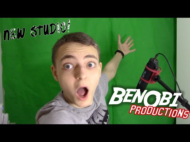 I BUILT A YOUTUBE STUDIO IN MY HOUSE!