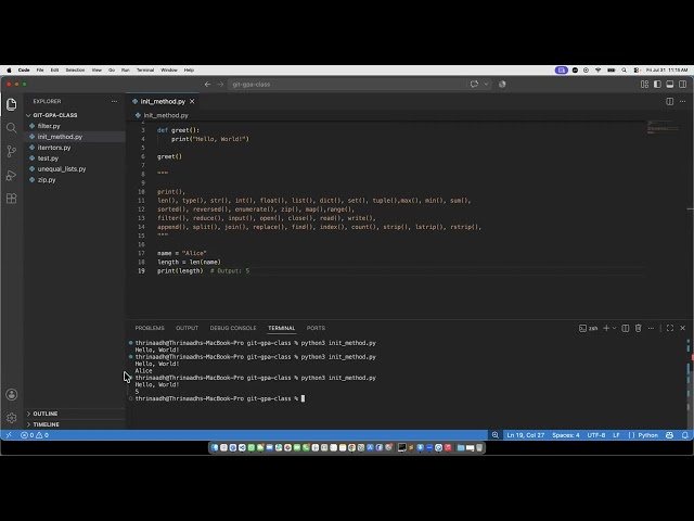 Python : Classes, __init__, self, and class functions.
