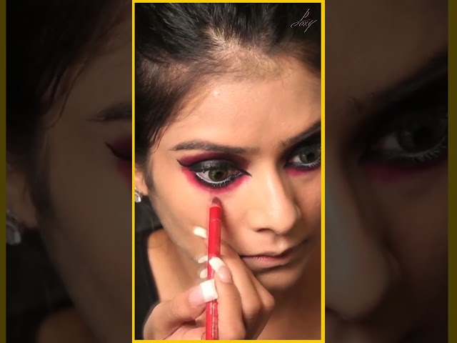 Easy Vampire Halloween Makeup Look | Halloween Special #shorts #makeup #halloweenparty