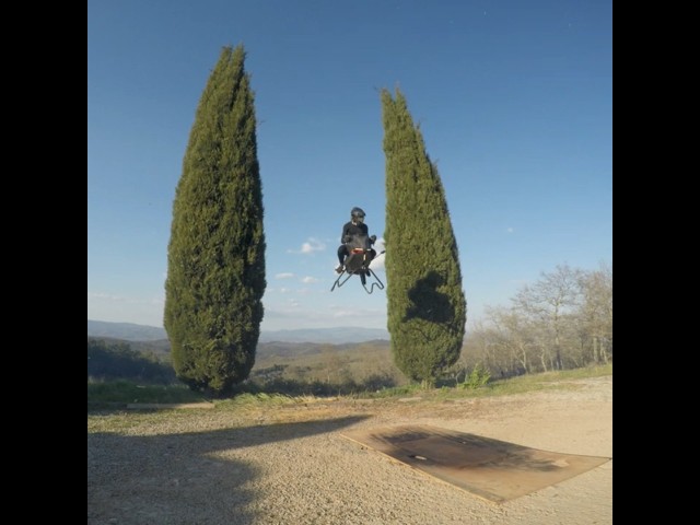 The future is arriving. Real-world sci-fi jet powered hoverbike landing #volonaut