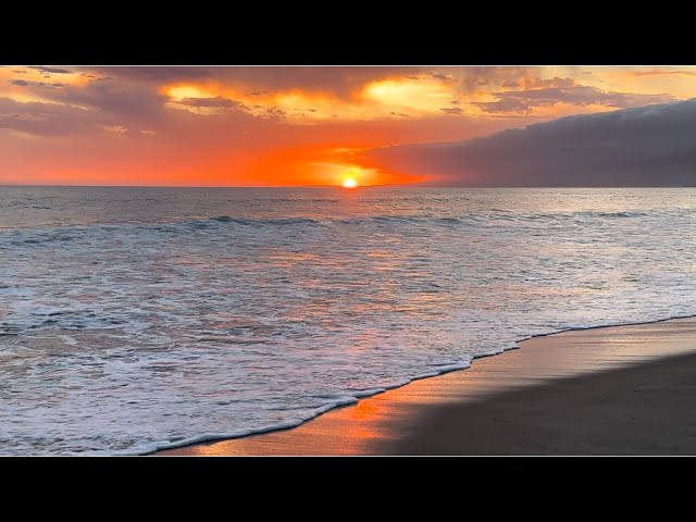 4K Calming Ocean Sunset Ambiance. Gentle Wave Sounds - White Noise - 3 Hours of Sea Ocean Sounds