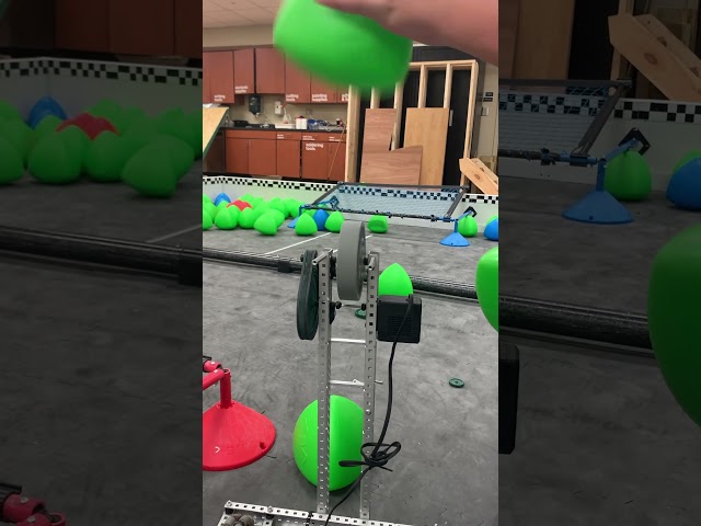 Vex over under 44252A flywheel on a stick prototype
