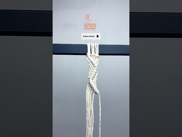 How to Tie the Diagonal Double Half Hitch | Macrame Tutorial 🧶