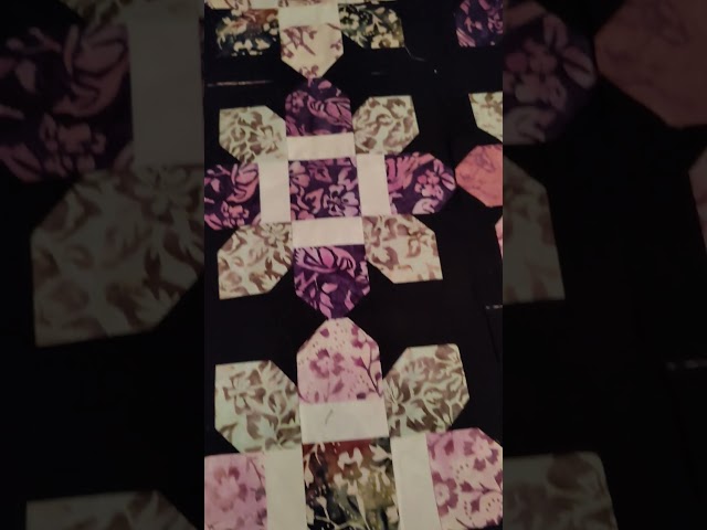 Edelweiss Quilt Kit from My Fabric Addiction  - Sewing the Flower Blocks!