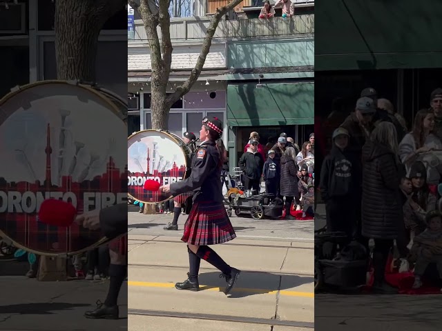 Vintage Fire Truck Spotted at Toronto Parade