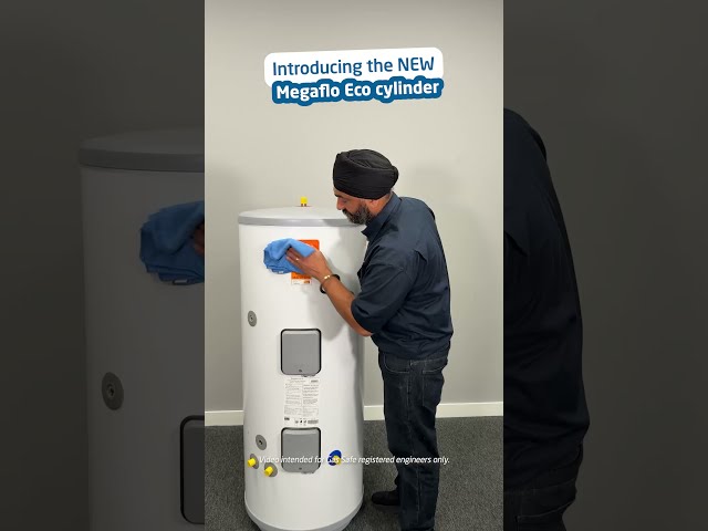 A closer look at the NEW Megaflo Eco cylinder range with Baxi Trainer Bally