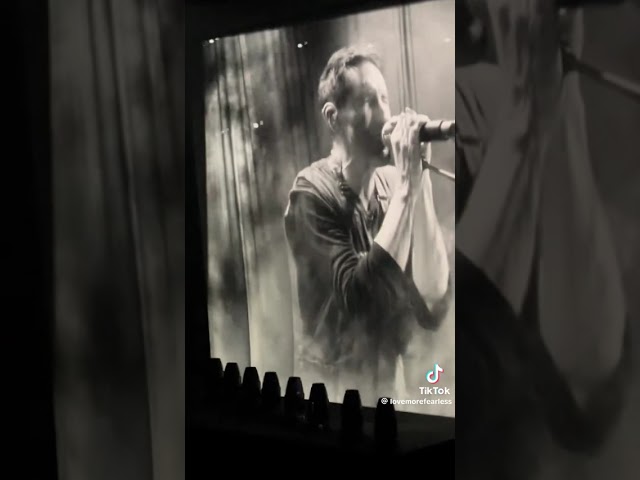 NIN live Closer
