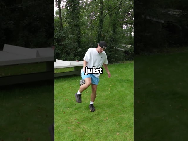 Enzo glijdt uit na trick