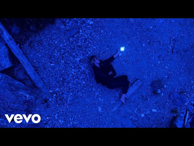 Luke Hemmings - Place In Me (Visualizer)